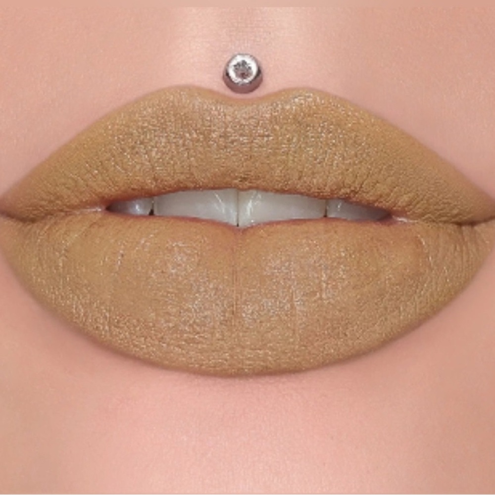Jeffree Star ⭐️ Velvet Trap Lipstick 💄 Unphazed